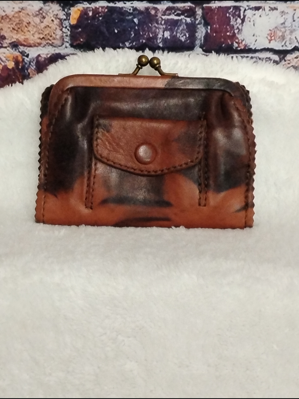 Vintage Lucky Brand Leather Kiss-Lock Coin Purse Wallet Brown